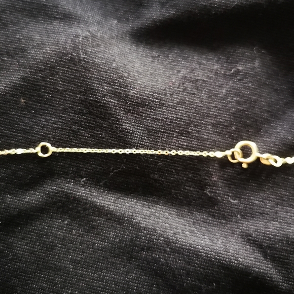 Vertical "love" Necklace - Picture 4 of 7